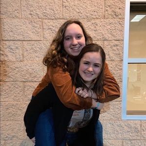 Meet your Posher, Reese